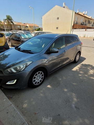 יונדאי i30