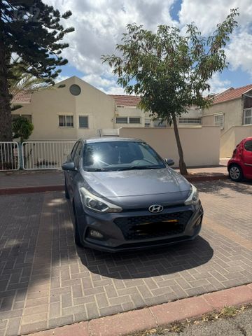 מודעת רכב יונדאי i20