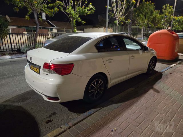 מודעת רכב טויוטה אוונסיס