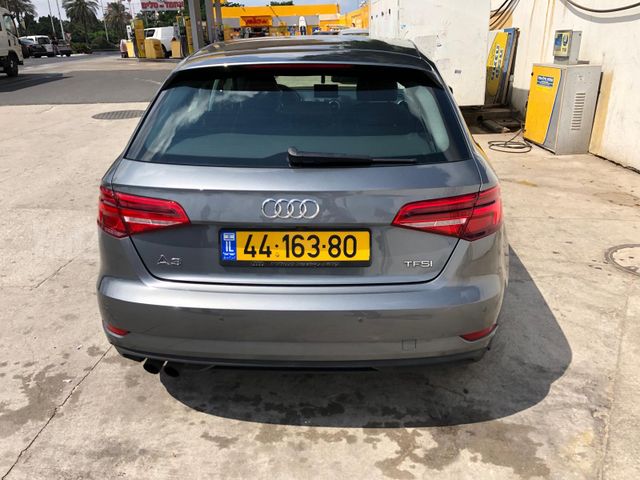 מודעת רכב אאודי A3