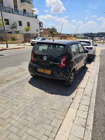 פולקסווגן אפ
