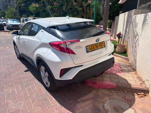 טויוטה C-HR