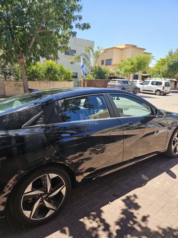 יונדאי אלנטרה