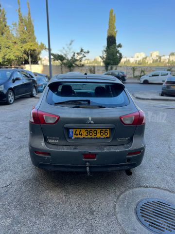 מיצובישי לנסר