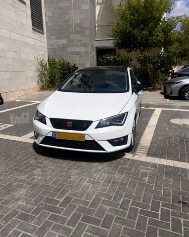 סיאט לאון
