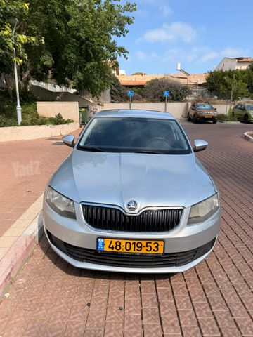 סקודה אוקטביה