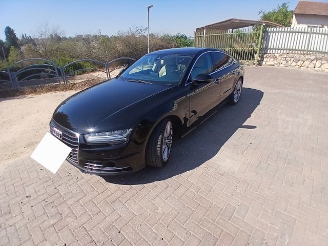 אאודי A7