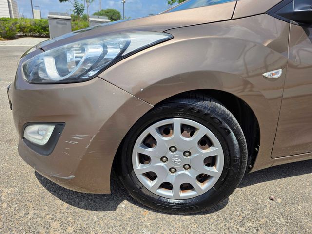 יונדאי i30