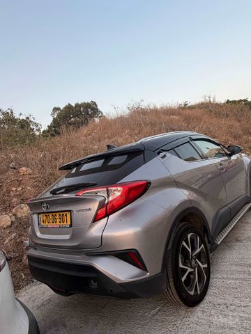 טויוטה C-HR