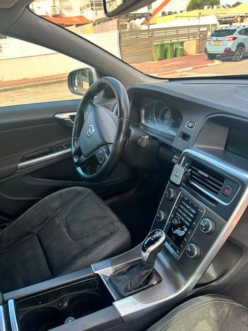 וולוו S60