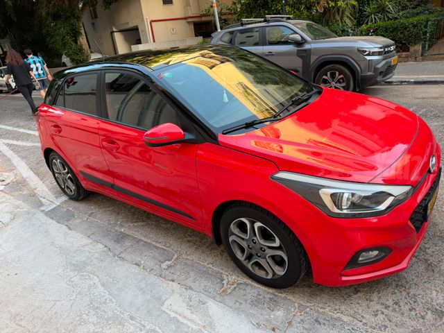 יונדאי i20