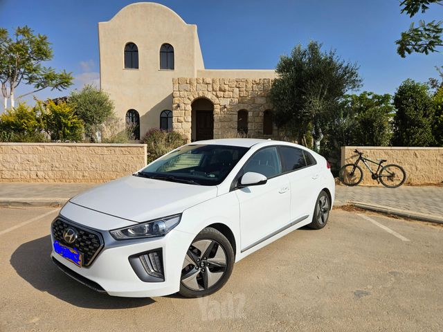 מודעת רכב יונדאי איוניק