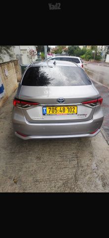 טויוטה קורולה
