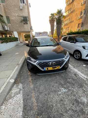 מודעת רכב יונדאי איוניק