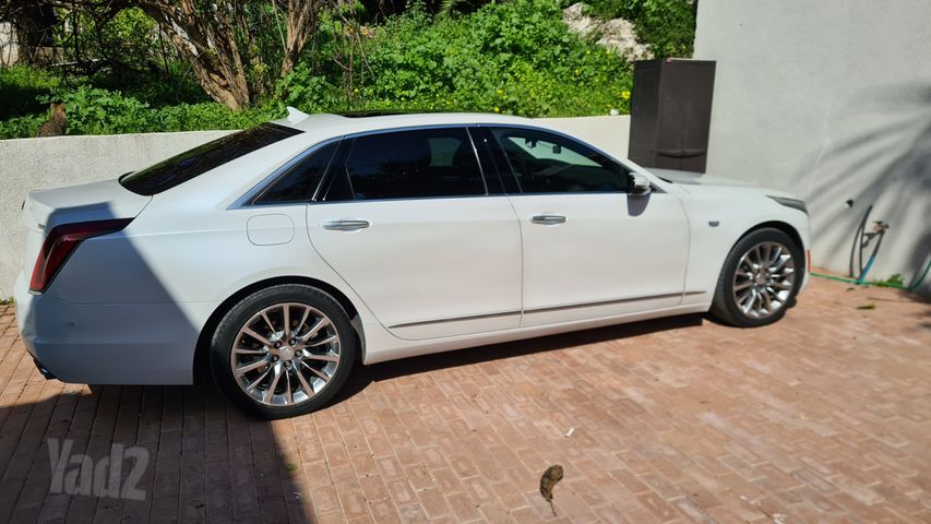קאדילק CT6