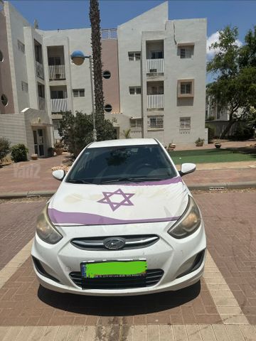 מודעת רכב יונדאי אקסנט i25