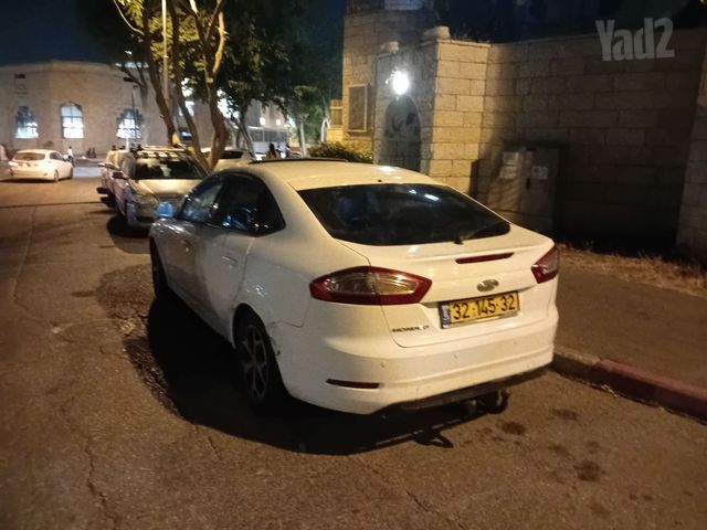 פורד מונדאו