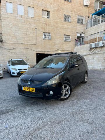 מודעת רכב מיצובישי גרנדיס