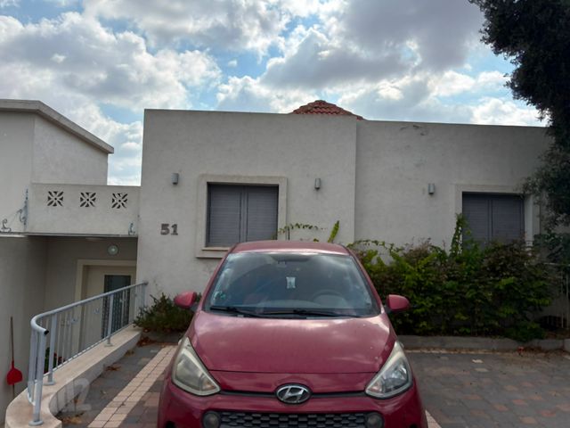 מודעת רכב יונדאי i10