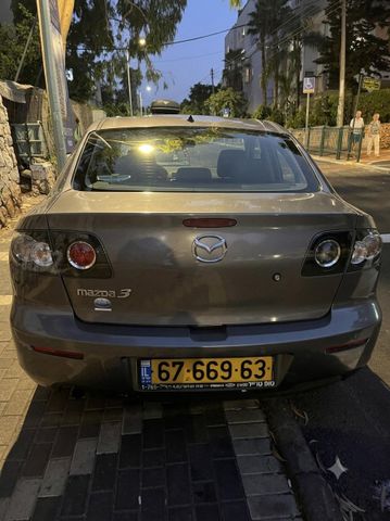 מאזדה 3