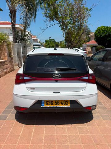 יונדאי i20