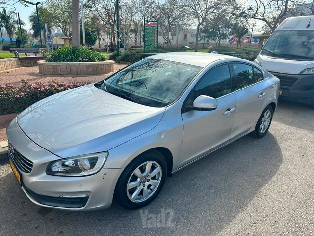 וולוו S60