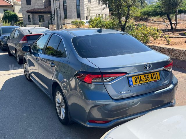 טויוטה קורולה