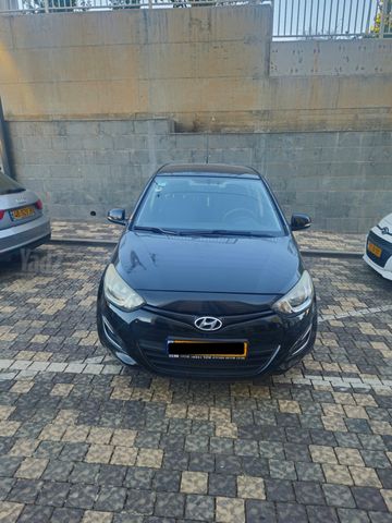 i20 Insight אוט׳ 1.4 (100 כ״ס)