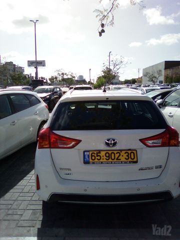 טויוטה אוריס