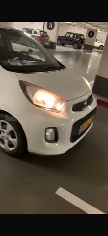 קיה פיקנטו