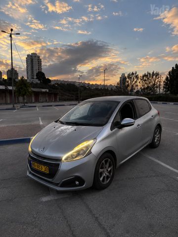 מודעת רכב פיג'ו 208