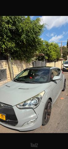 יונדאי ולוסטר