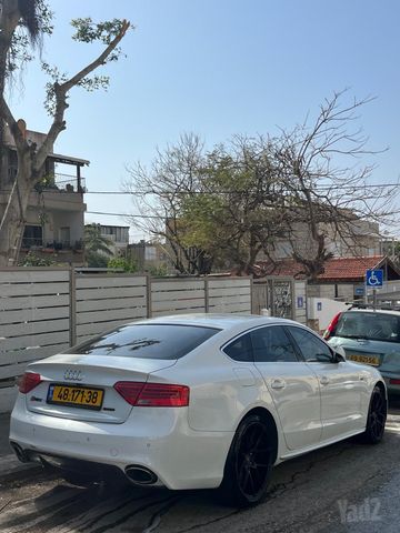 אאודי A5
