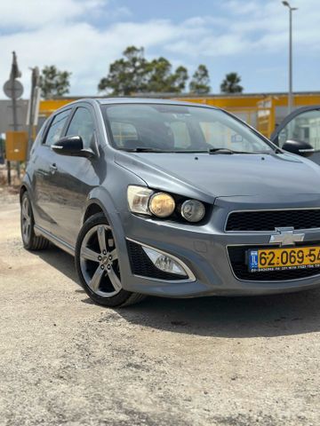 מודעת רכב שברולט סוניק