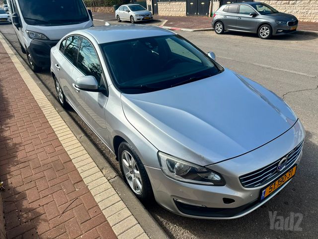 וולוו S60