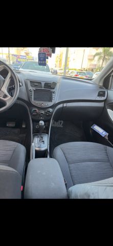 יונדאי אקסנט i25
