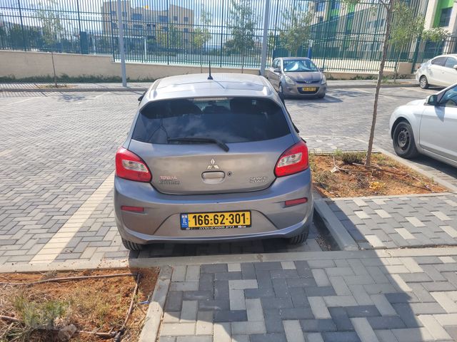 מיצובישי ספייס סטאר