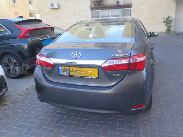 טויוטה קורולה