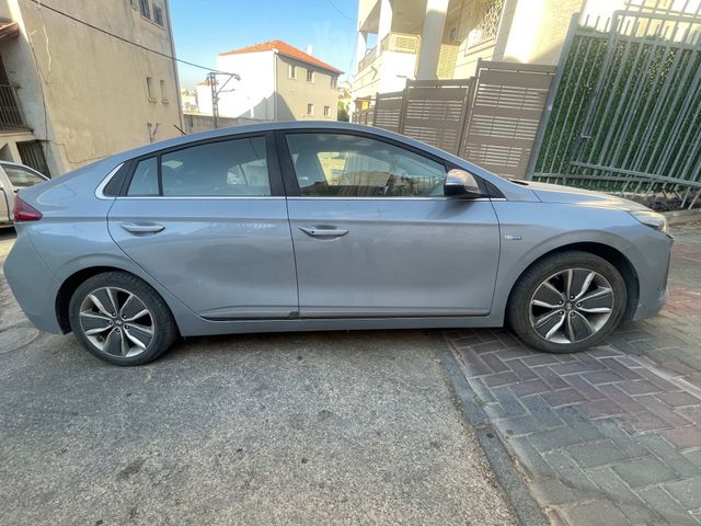 מודעת רכב יונדאי איוניק
