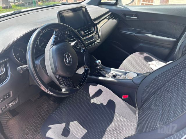 טויוטה C-HR