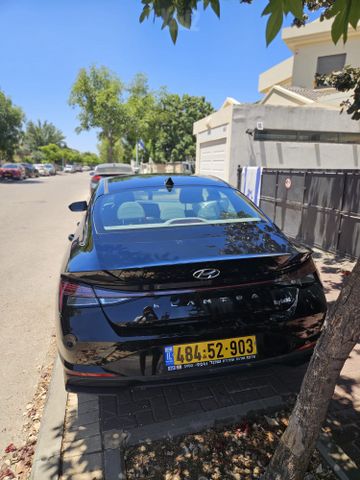 יונדאי אלנטרה