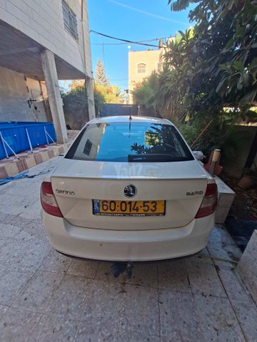 סקודה ראפיד