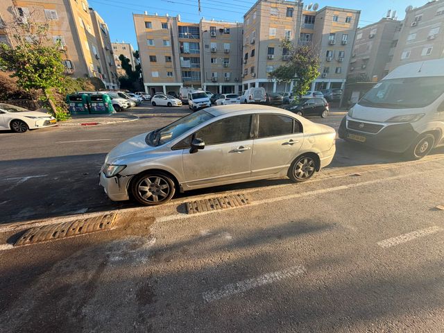 סיוויק LS אוט׳ 1.8 (140 כ״ס)