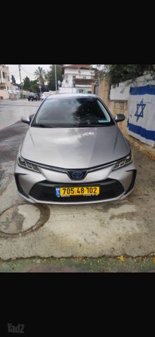 מודעת רכב טויוטה קורולה