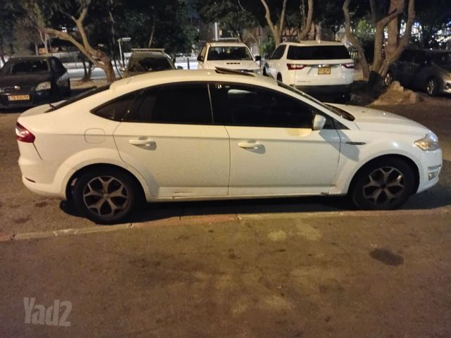 מודעת רכב פורד מונדאו