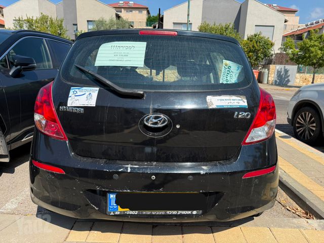 יונדאי i20