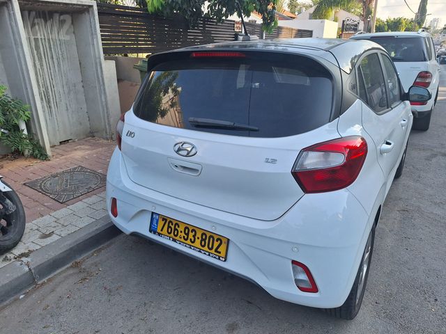 יונדאי i10