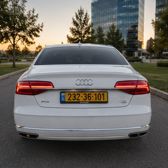 אאודי A8