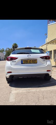 מאזדה 3