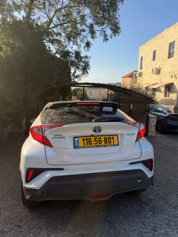 טויוטה C-HR